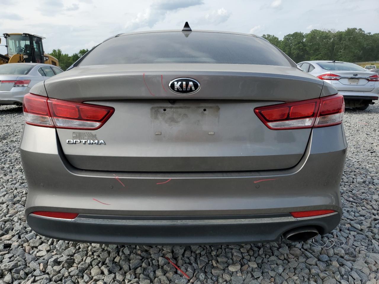 5XXGT4L30JG263799 KIA OPTIMA 2018