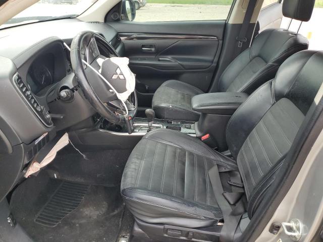  MITSUBISHI OUTLANDER 2019 Srebrny
