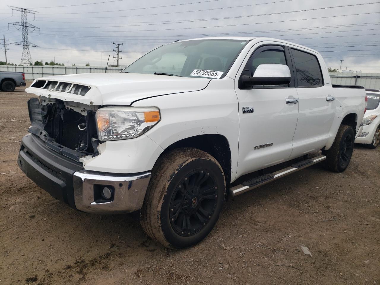 2016 Toyota Tundra Crewmax Limited for Sale in Elgin, IL - Front End