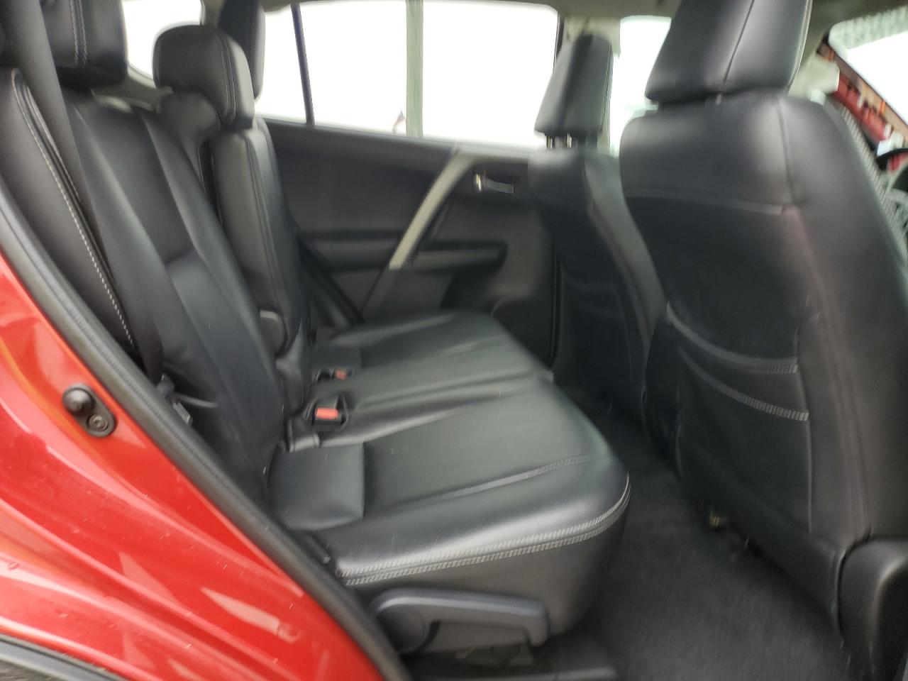 2T3RFREV7GW469459 TOYOTA RAV4 2016