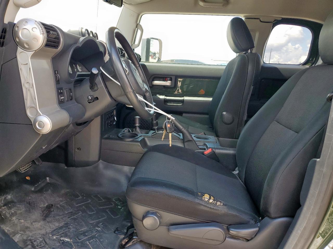 2010 Toyota Fj Cruiser VIN: JTEBU4BF5AK093752 Lot: 56401415