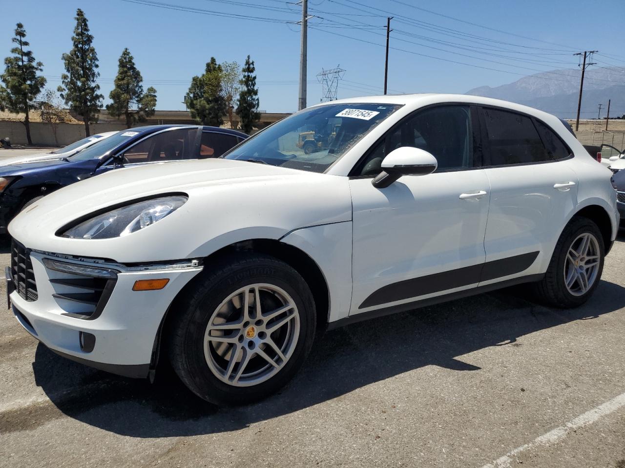 2018 Porsche Macan იყიდება Rancho Cucamonga-ში, CA - Front End