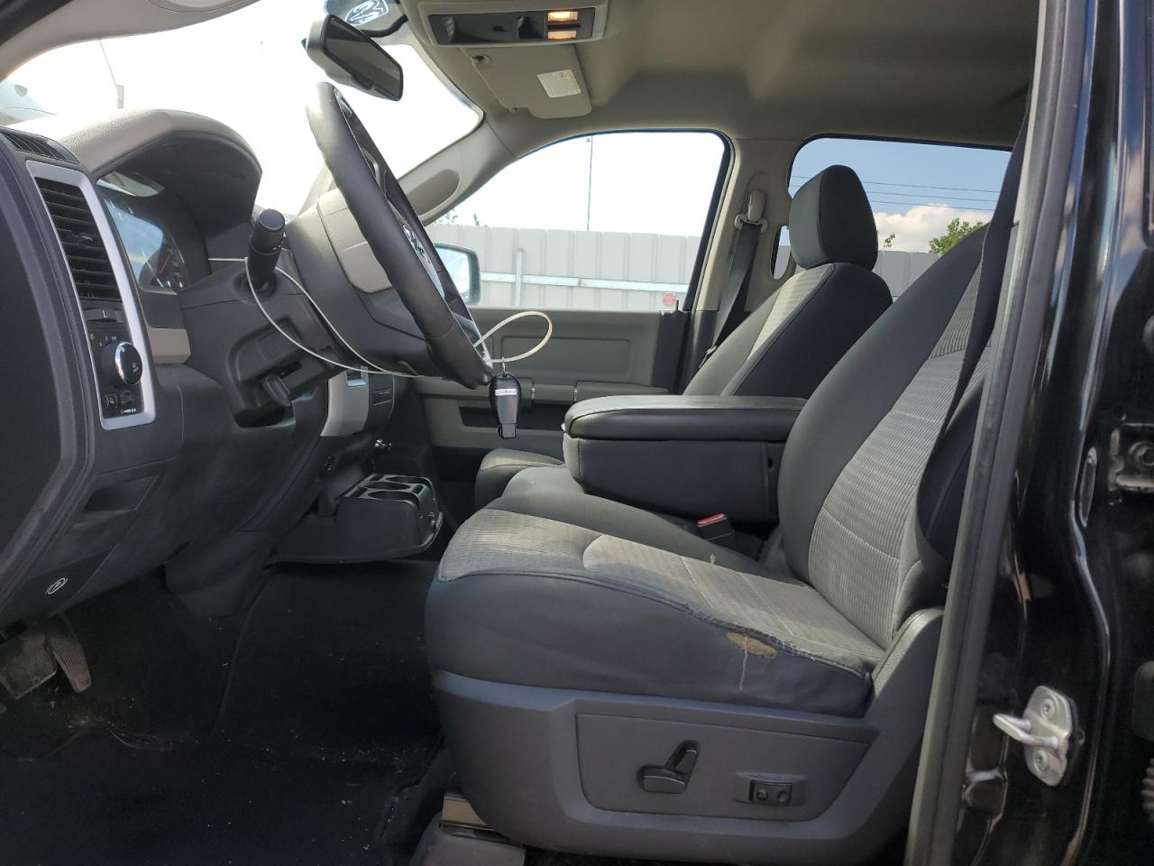 2009 Dodge Ram 1500 VIN: 1D3HV13T79S713566 Lot: 57524865