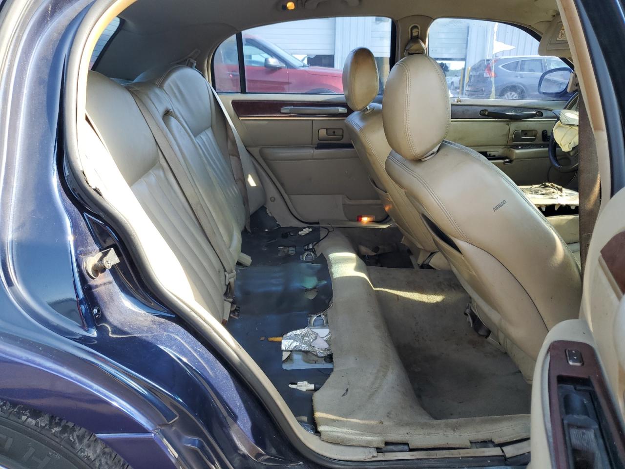 2003 Lincoln Town Car Executive VIN: 1LNHM81W93Y626432 Lot: 57315475