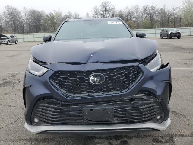  TOYOTA HIGHLANDER 2022 Синий