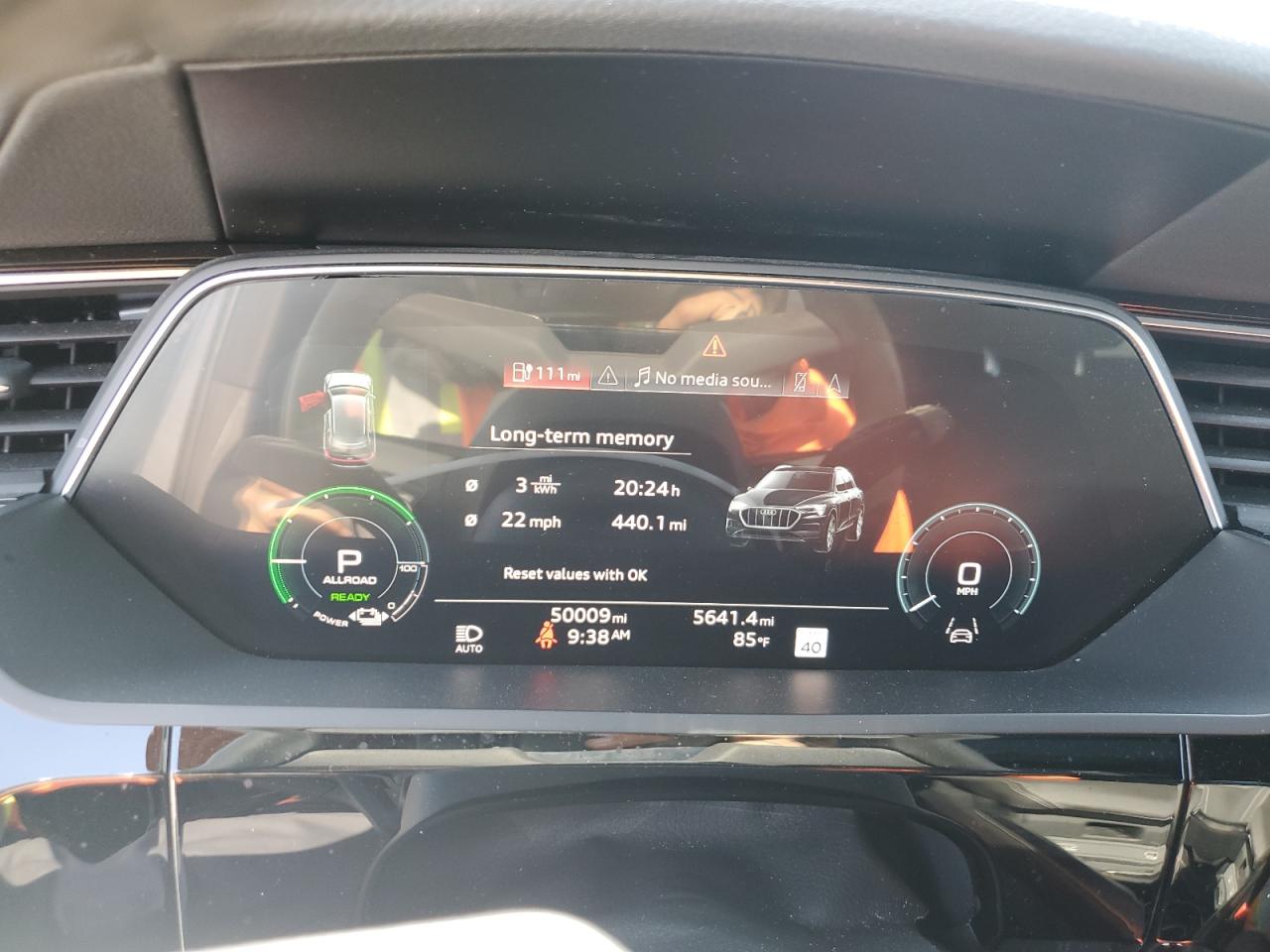 2022 Audi E-Tron Premium Plus VIN: WA1LAAGE8NB002750 Lot: 57163615