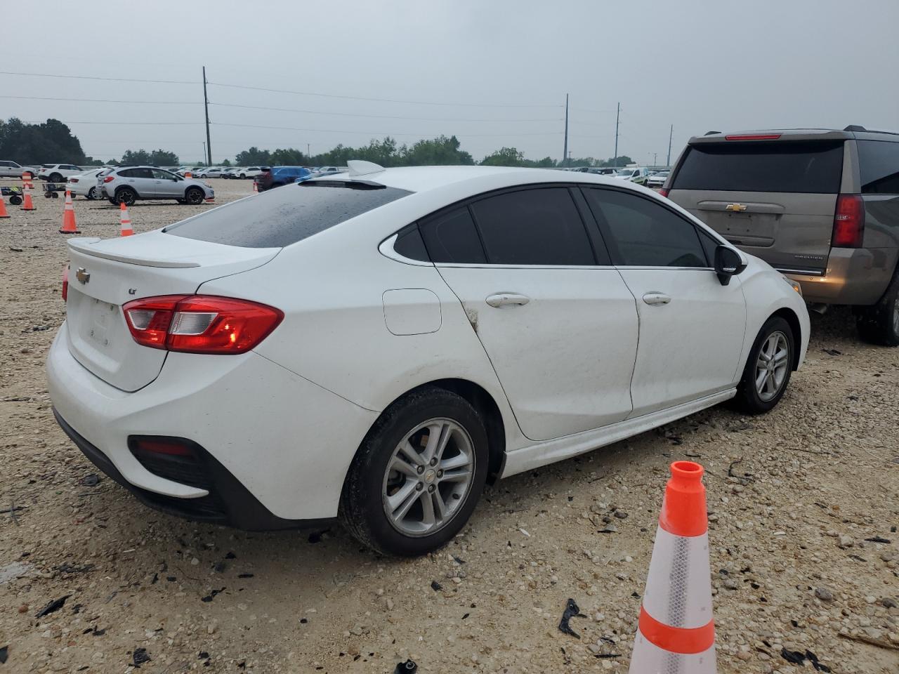 1G1BE5SM5H7133890 CHEVROLET CRUZE 2017