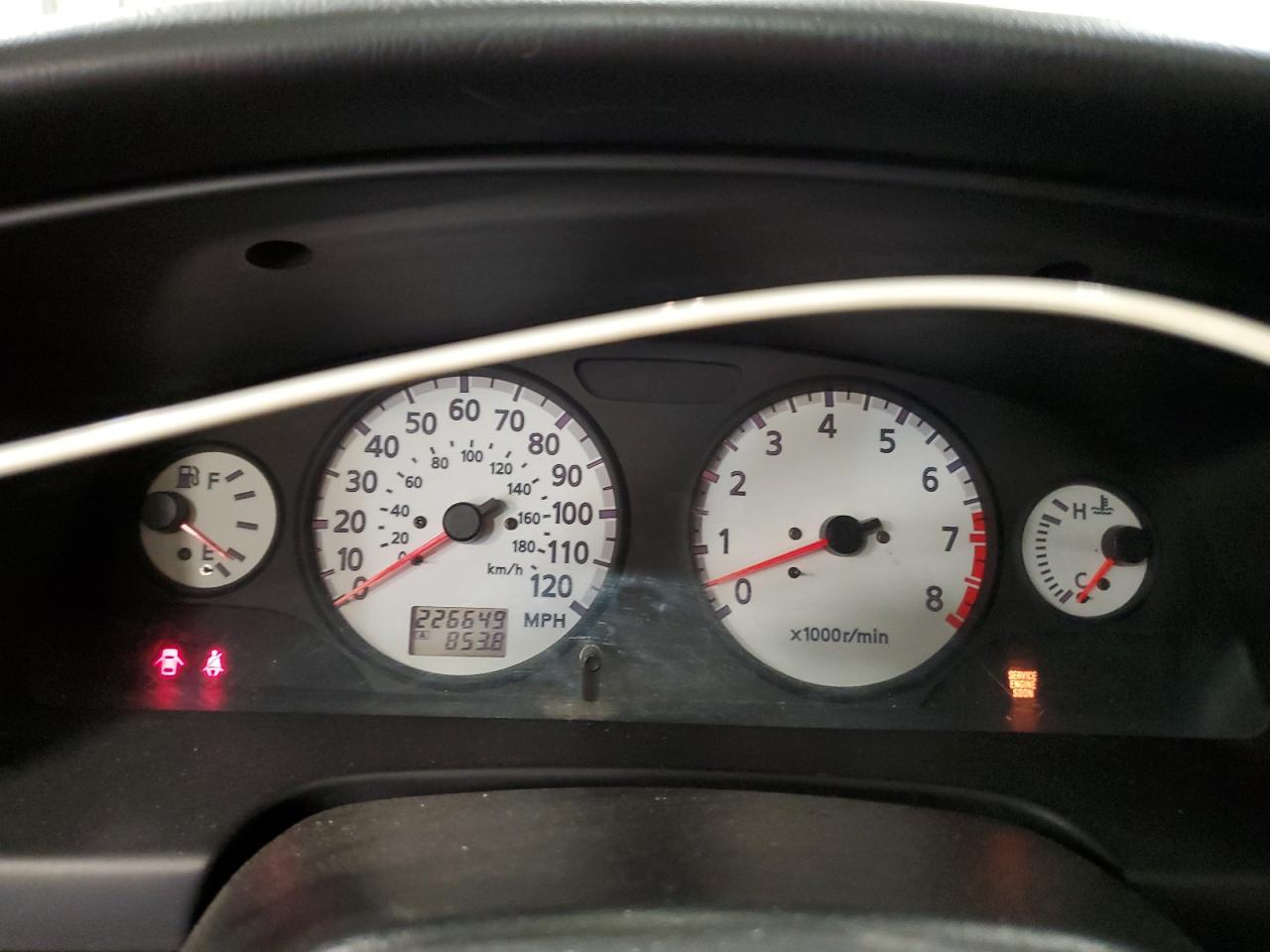 2001 Nissan Pathfinder Le VIN: JN8DR07Y11W530550 Lot: 56111345