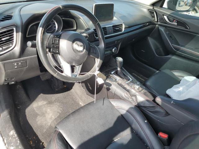 Sedans MAZDA 3 2014 White