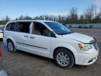 2016 Chrysler Town & Country Touring للبيع في Leroy، NY - Side
