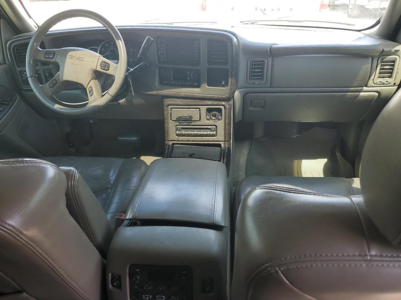 2004 GMC Yukon Xl Denali VIN: 1GKFK66U94J303803 Lot: 56934935