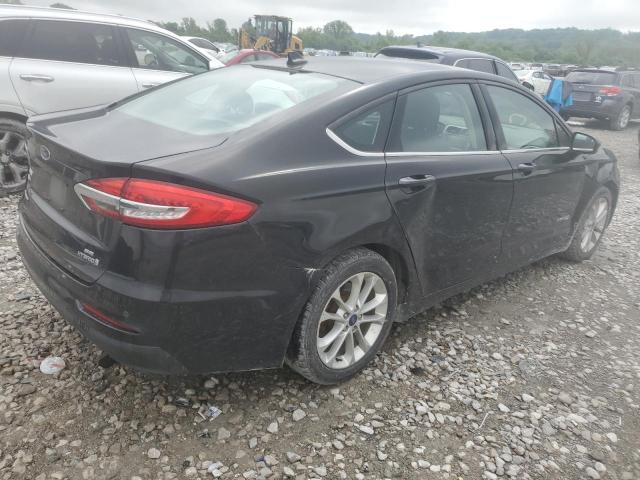  FORD FUSION 2019 Czarny