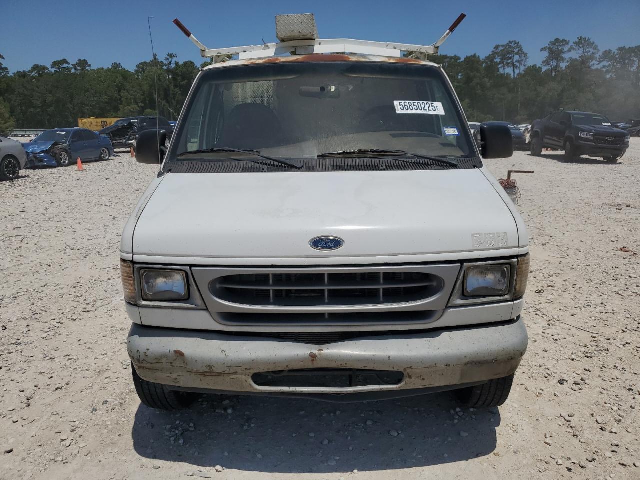 2000 Ford Econoline E350 Super Duty Van VIN: 1FTSE34F9YHA77831 Lot: 56850225
