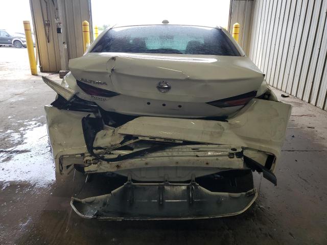  NISSAN ALTIMA 2019 White