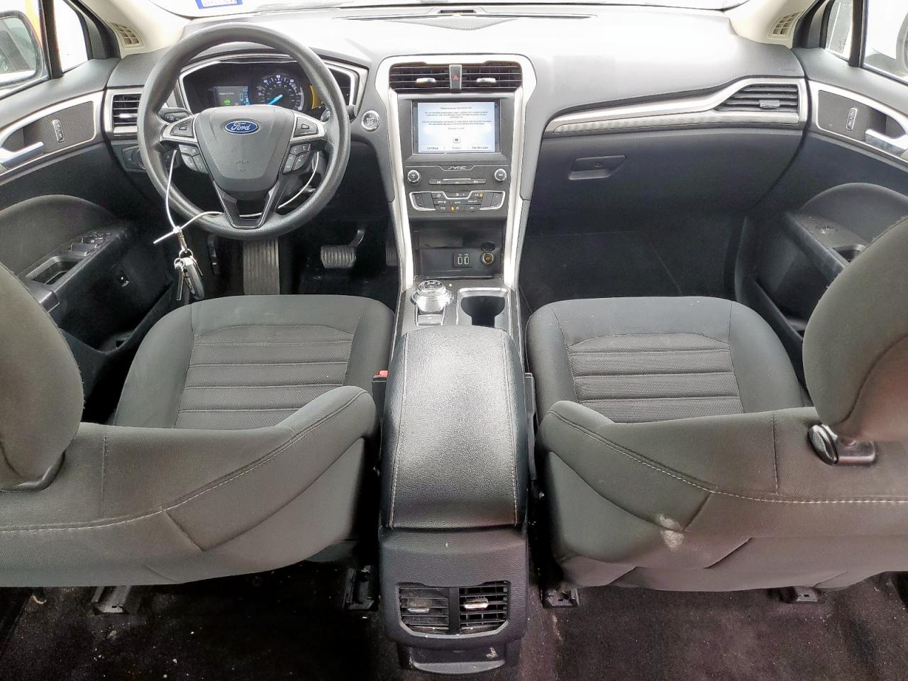 2019 Ford Fusion Se VIN: 3FA6P0LU0KR124783 Lot: 55083355