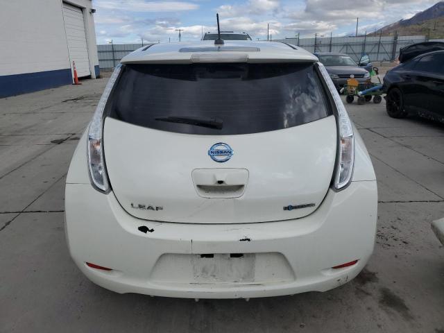  NISSAN LEAF 2016 Білий