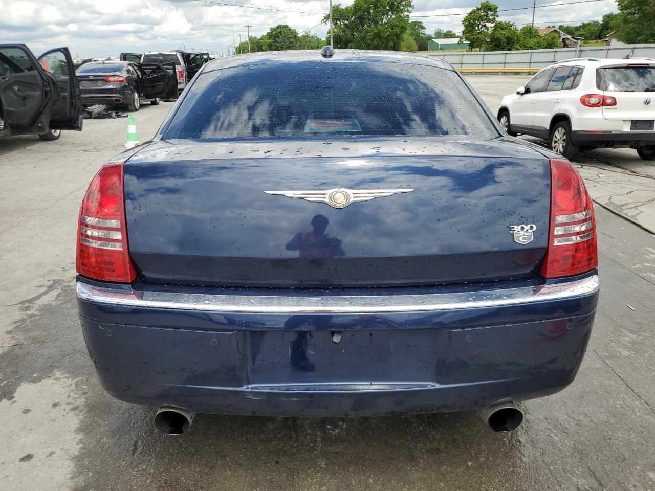 2005 Chrysler 300C VIN: 2C3AA63HX5H636373 Lot: 56900065