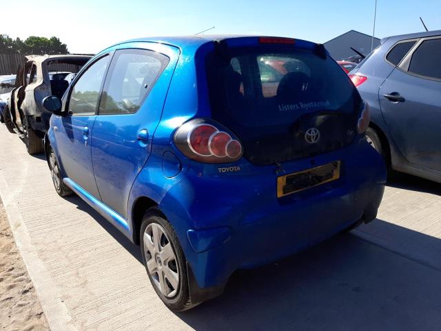 2010 TOYOTA AYGO BLUE