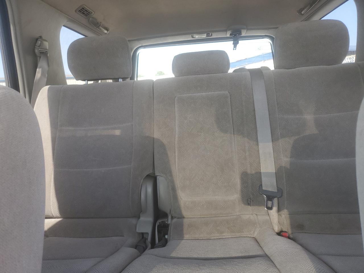 2004 Toyota Sequoia Sr5 VIN: 5TDZT34A04S227663 Lot: 56754905