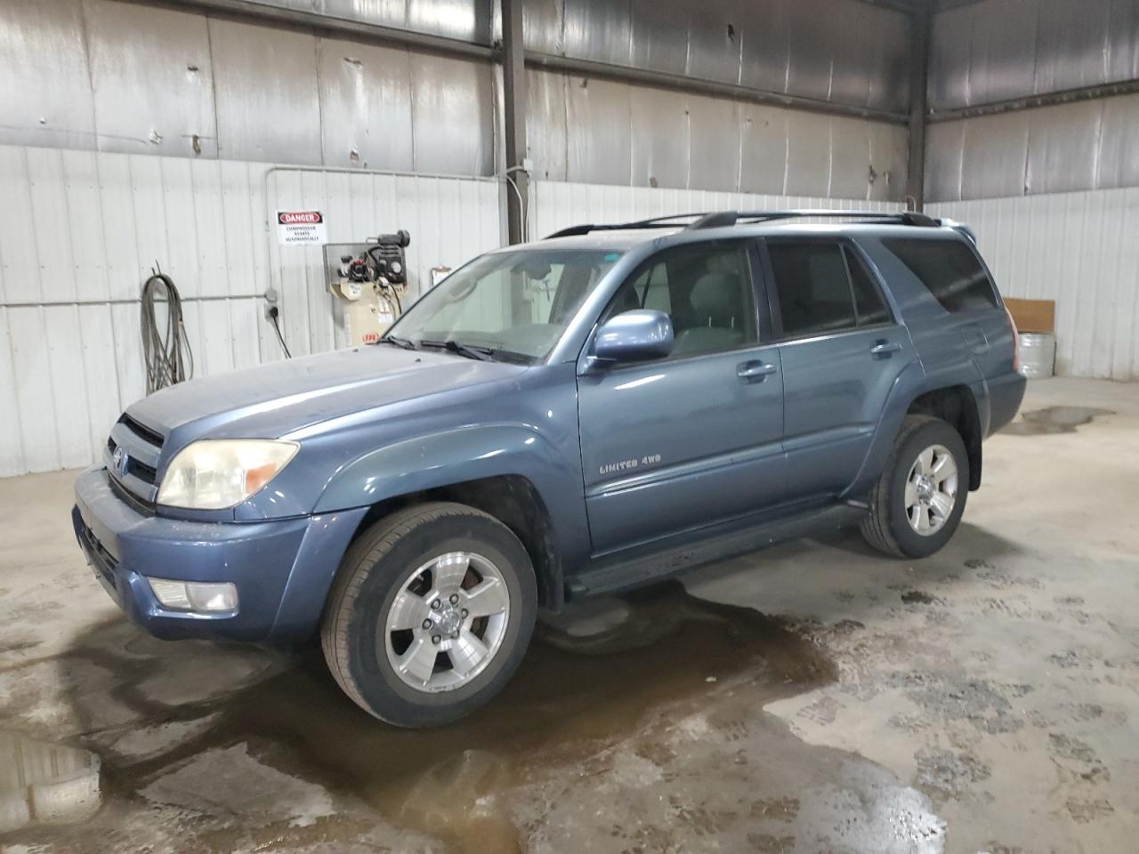Des Moines, IA에서 판매 중인 2005 Toyota 4Runner Limited - Rear End