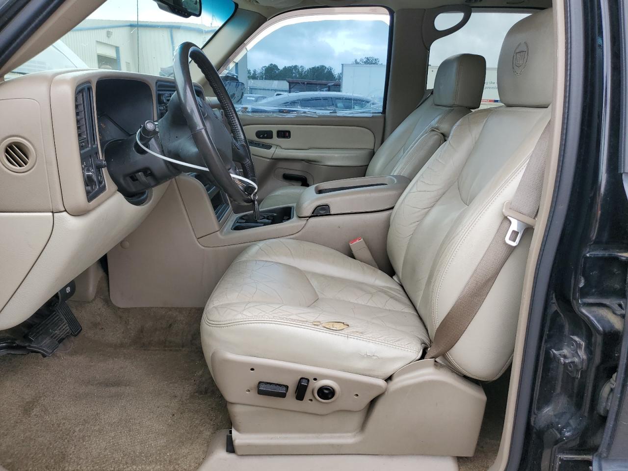 2003 GMC Yukon VIN: 1GKEC13Z43R208626 Lot: 56690495