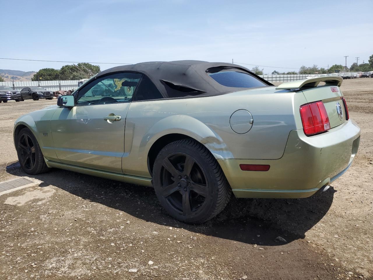 2005 Ford Mustang Gt VIN: 1ZVFT85H455171517 Lot: 57347985
