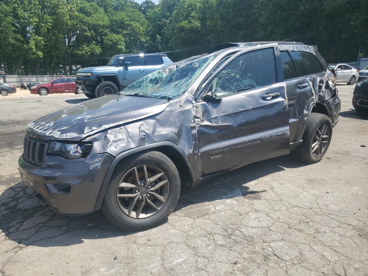 2017 Jeep Grand Cherokee Laredo for Sale in Austell, GA - Rollover