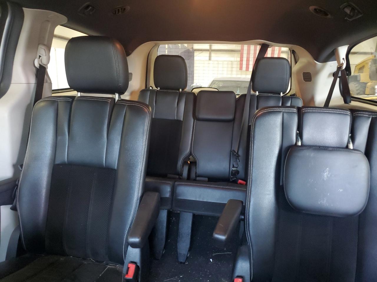 2017 Dodge Grand Caravan Sxt VIN: 2C4RDGCG2HR852476 Lot: 56963765