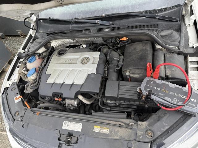 2013 VOLKSWAGEN JETTA TDI  