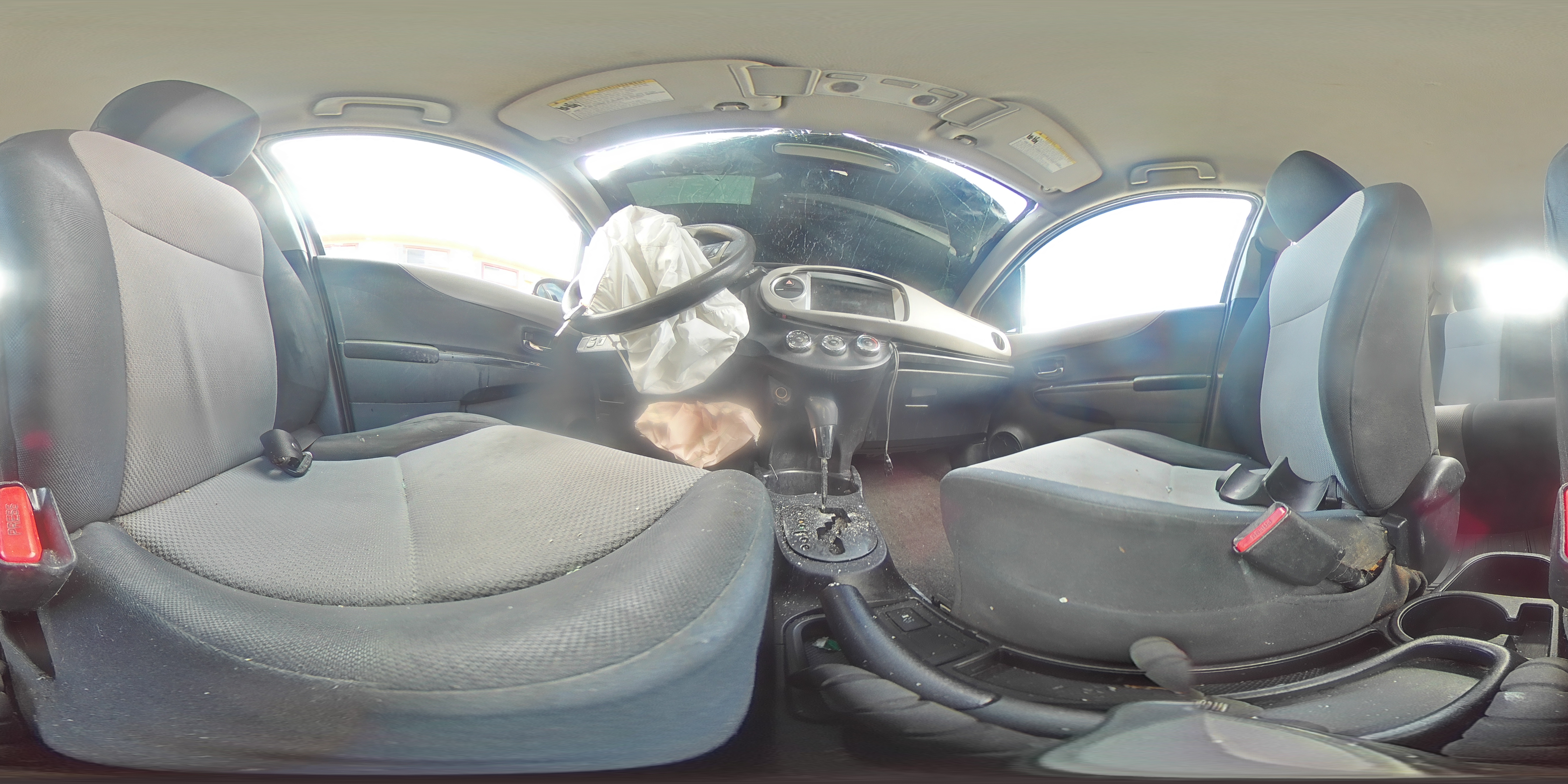 2013 Toyota Yaris VIN: JTDKTUD3XDD561798 Lot: 56690555
