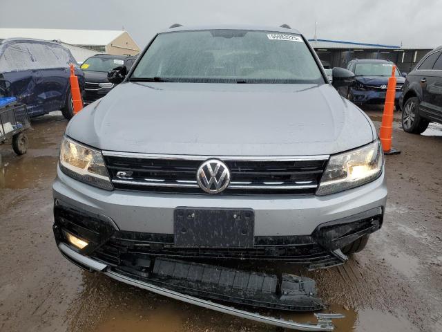  VOLKSWAGEN TIGUAN 2021 Серебристый