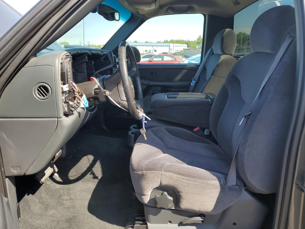2002 GMC New Sierra K1500 VIN: 1GTEK14V62Z137728 Lot: 56140185