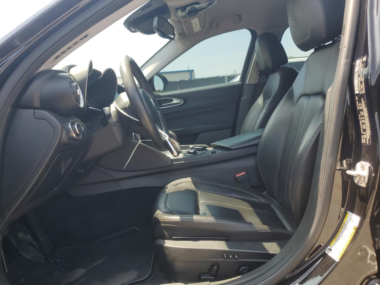 2018 Alfa Romeo Giulia VIN: ZARFAEBN0J7593662 Lot: 53964835