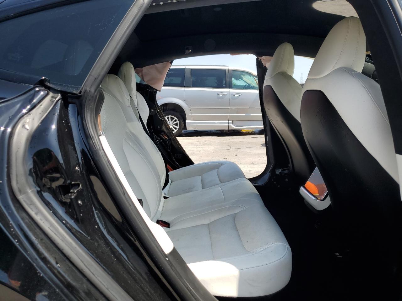 2022 Tesla Model S VIN: 5YJSA1E56NF476116 Lot: 55952905