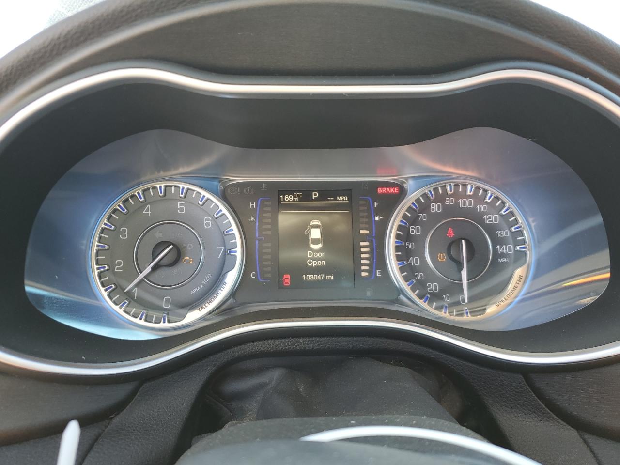 2015 Chrysler 200 Limited VIN: 1C3CCCAB6FN729223 Lot: 56986355