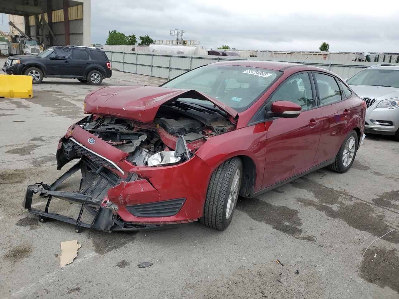 2016 Ford Focus Se იყიდება Kansas City-ში, KS - Front End