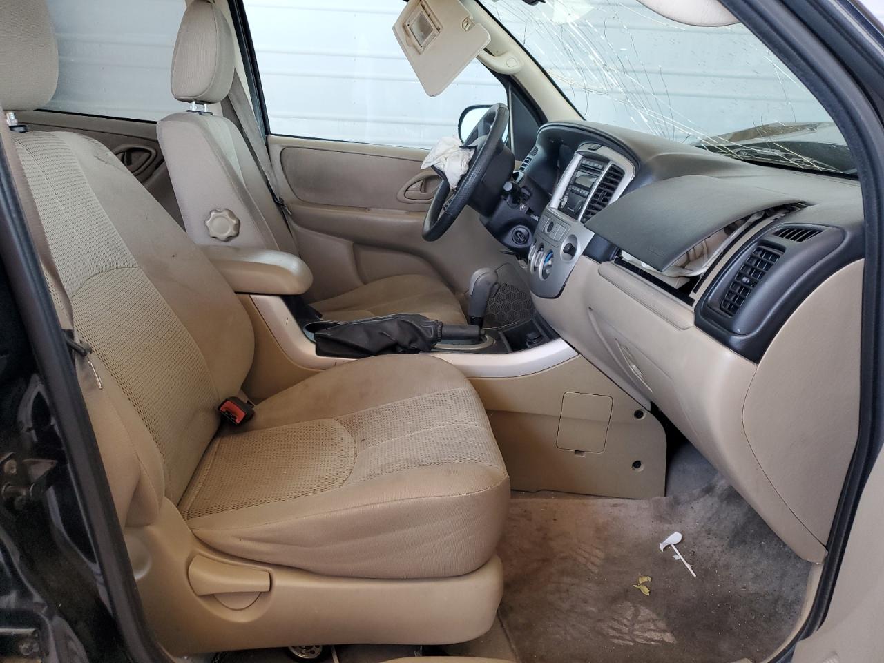 2005 Mazda Tribute S VIN: 4F2YZ04185KM04333 Lot: 57165515