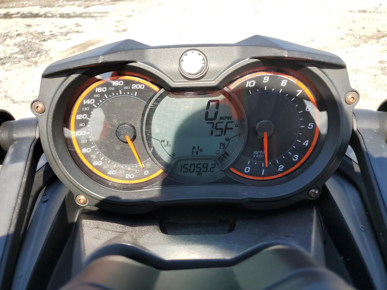 CAN-AM SPYDER 2018 VIN 2BXRDDE20JV000642 photo 7