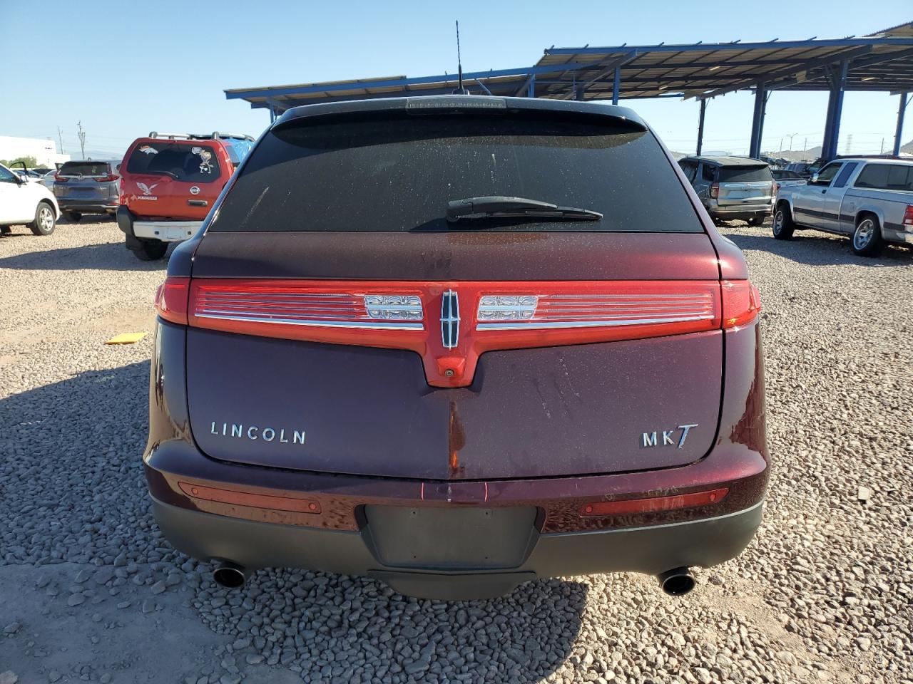 2018 Lincoln Mkt VIN: 2LMHJ5AT2JBL00533 Lot: 57588595