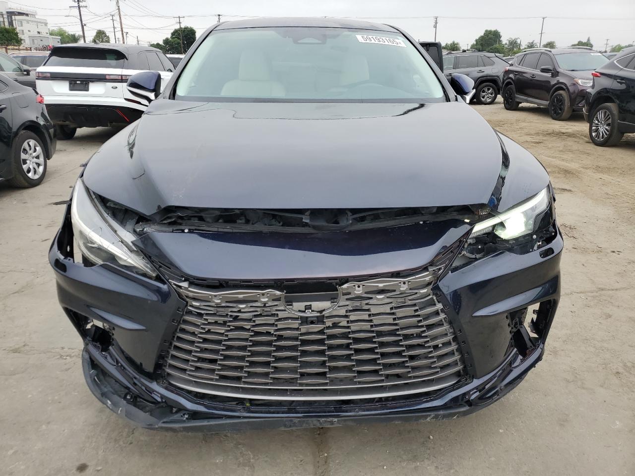 2023 Lexus RX - Image 5