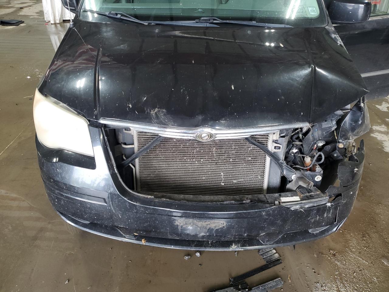 2010 Chrysler Town & Country Touring VIN: 2A4RR5D18AR463597 Lot: 56470645