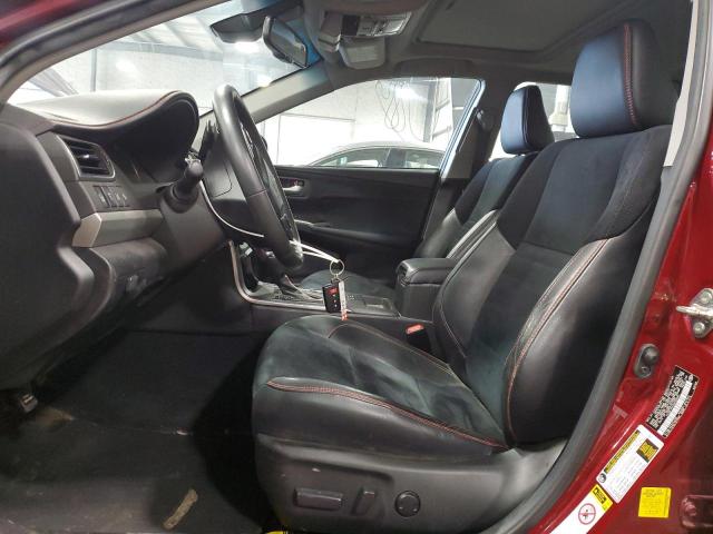  TOYOTA CAMRY 2017 Красный