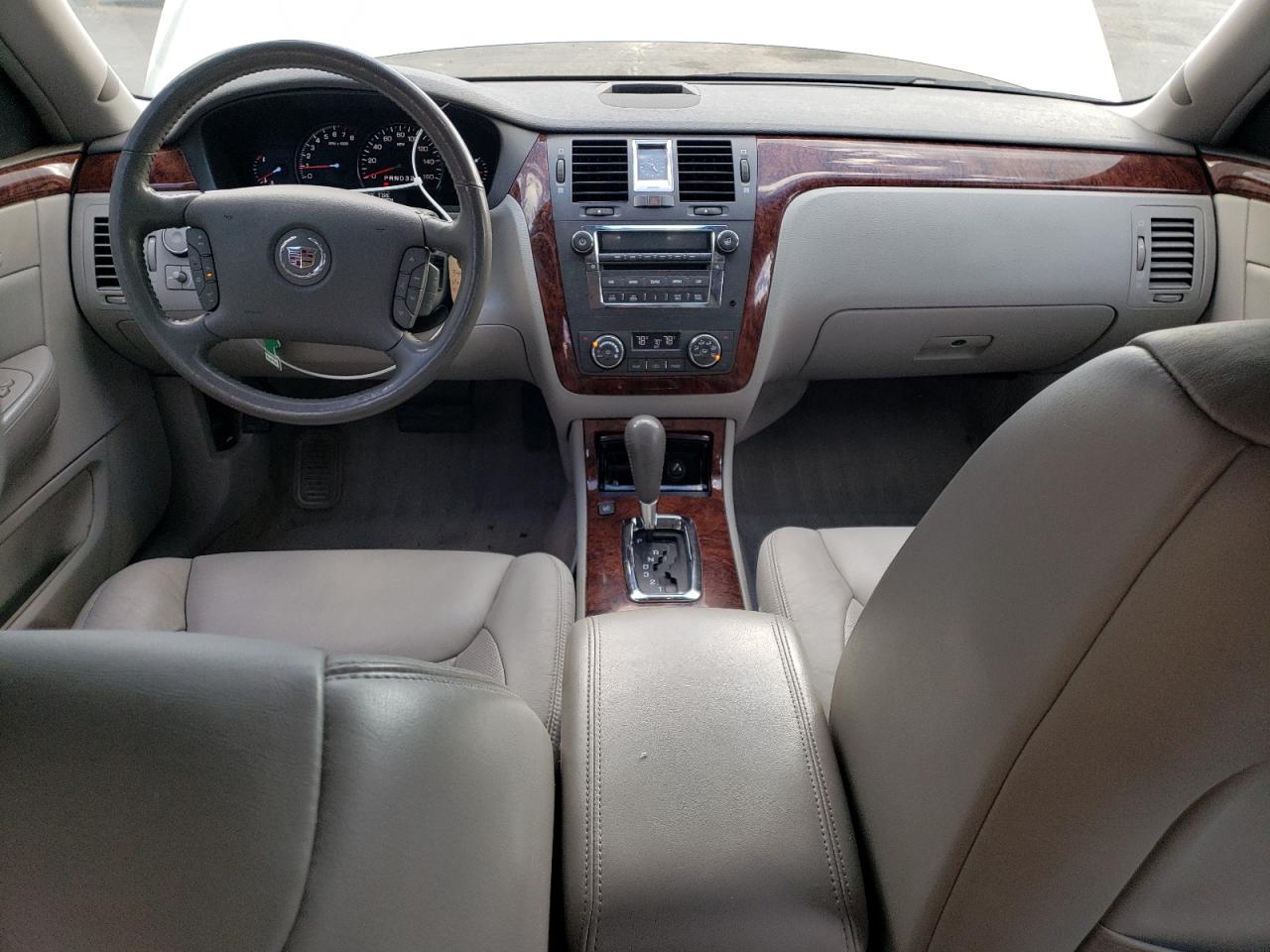 2007 Cadillac Dts VIN: 1G6KD57Y97U196841 Lot: 55702525