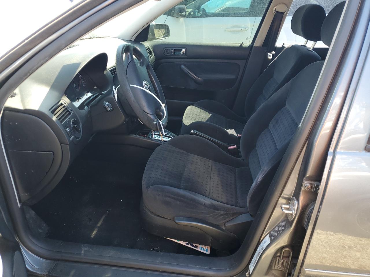 2003 Volkswagen Jetta Gls VIN: 3VWSE69M03M037504 Lot: 49703795