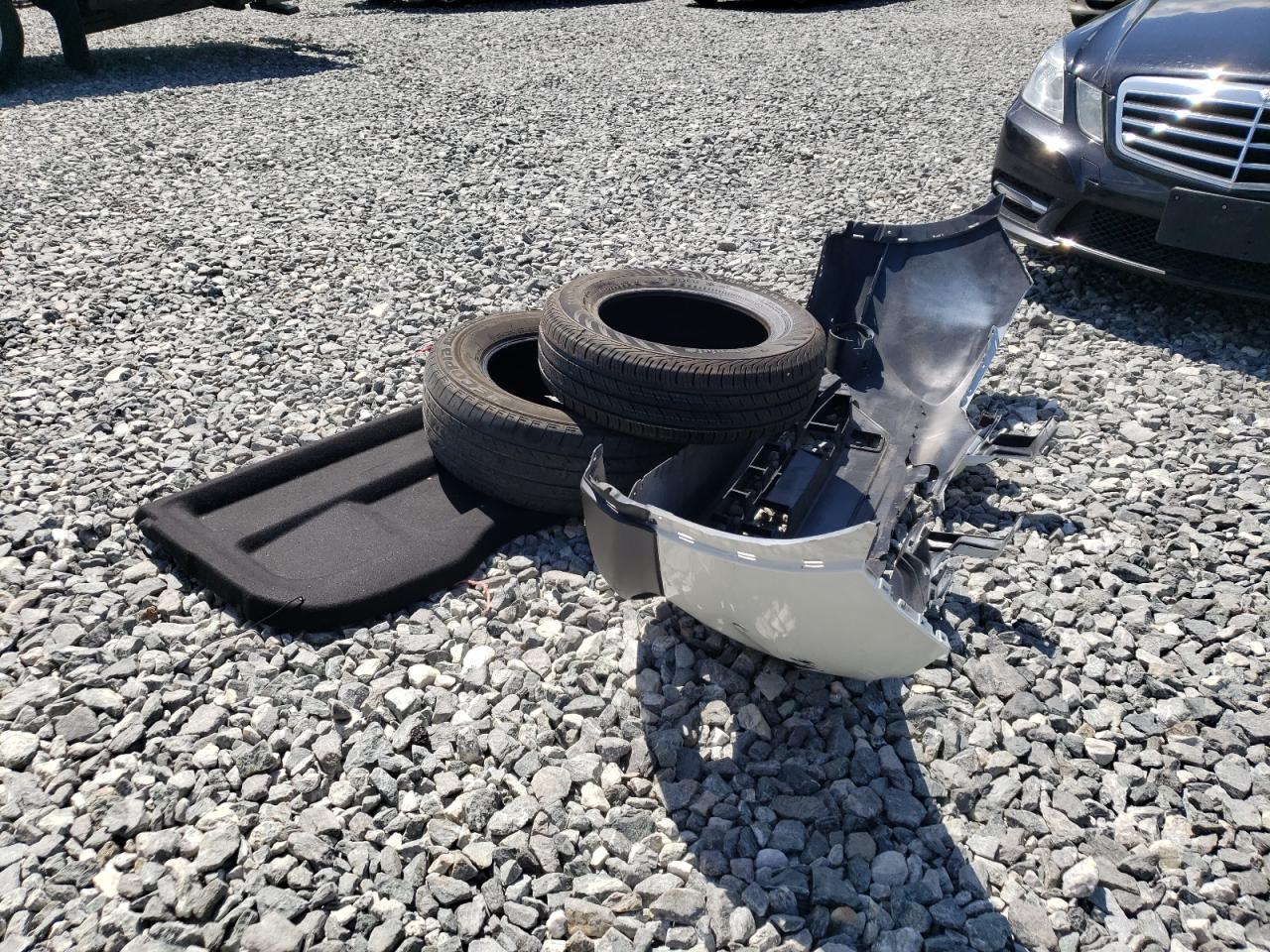 JN1BJ1CR6KW352797 NISSAN ROGUE 2019