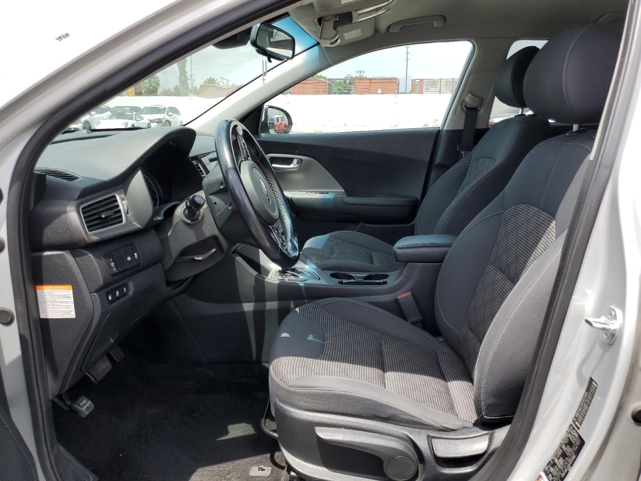 2019 Kia Niro Lx VIN: KNDCM3LDXK5325388 Lot: 56364035