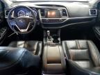 2017 Toyota Highlander Se na sprzedaż w Angola, NY - Front End