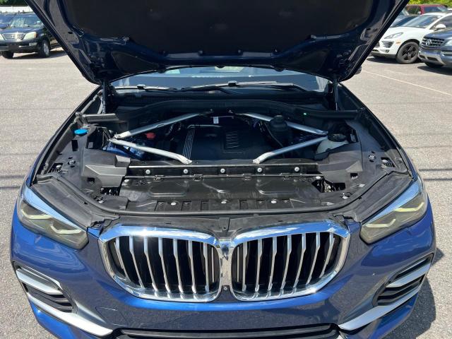  BMW X5 2021 Granatowy