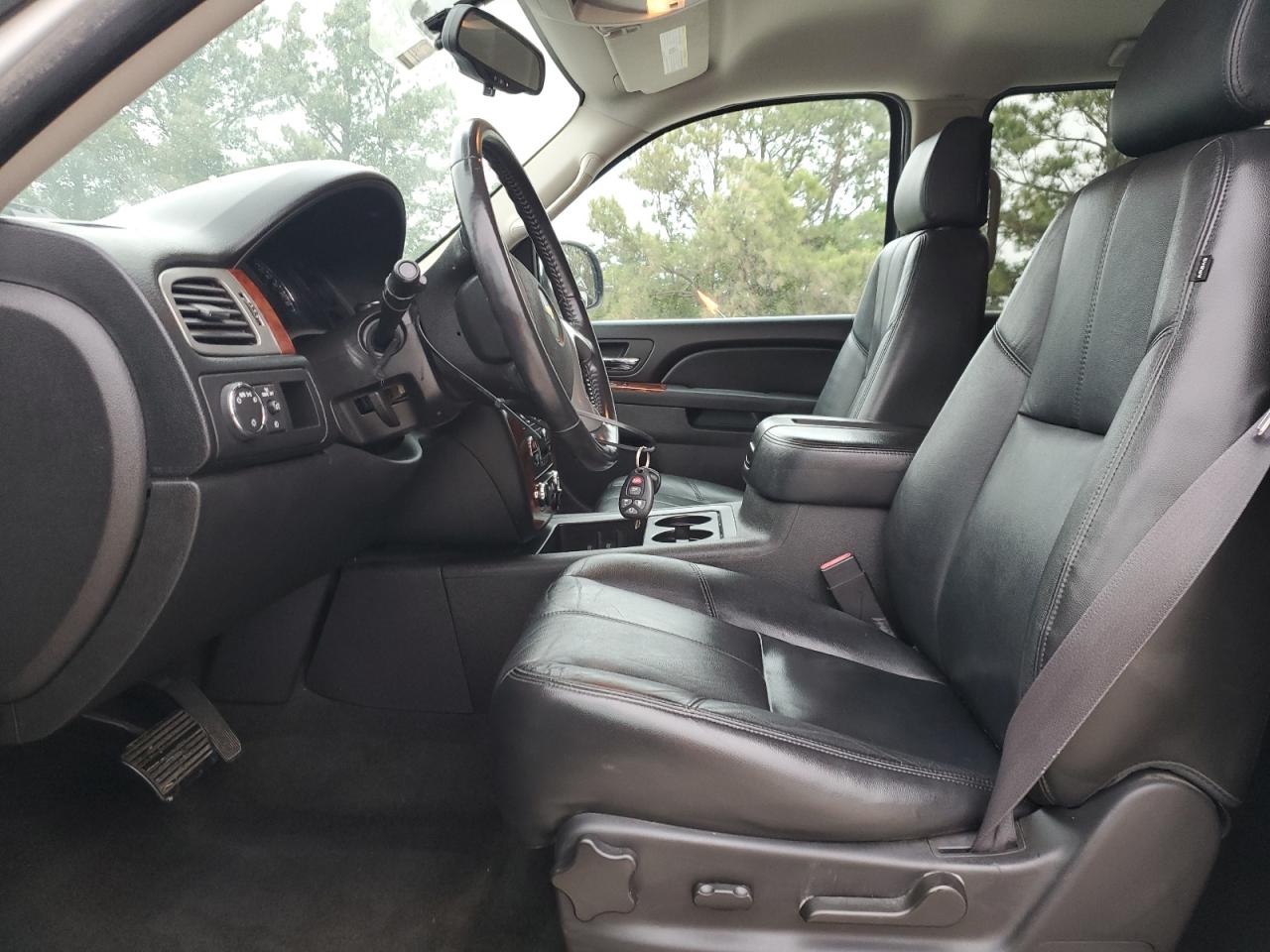 2012 Chevrolet Suburban C1500 Lt VIN: 1GNSCJE09CR234272 Lot: 55577005