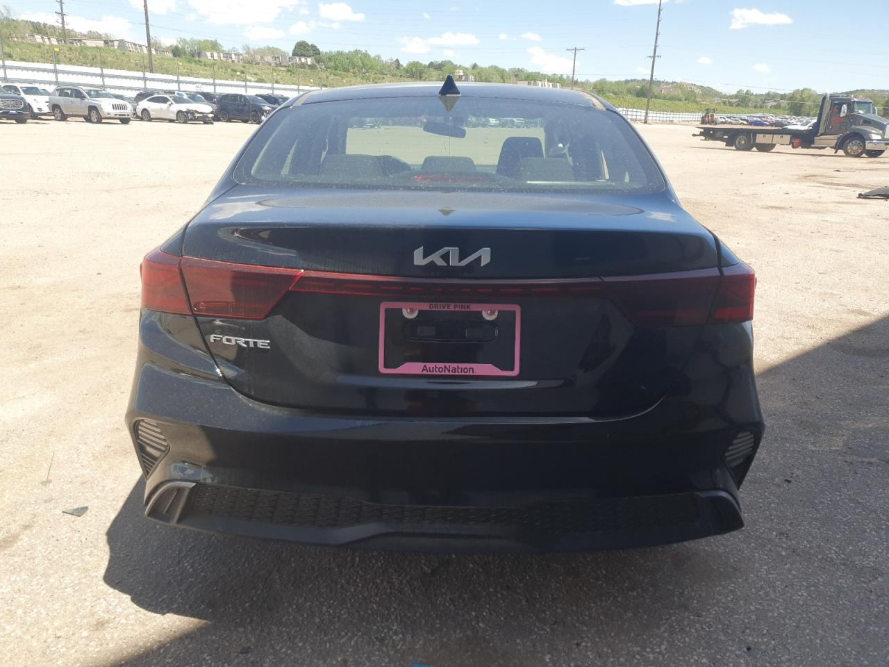 2023 Kia Forte - Image 6
